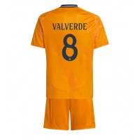 Dětský fotbalový dres Real Madrid Federico Valverde #8 2024-25 Venkovní Krátký Rukáv (+ trenýrky)